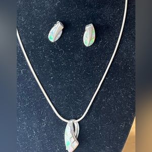 Mother of pearl and sterling silver necklace pendant and earrings